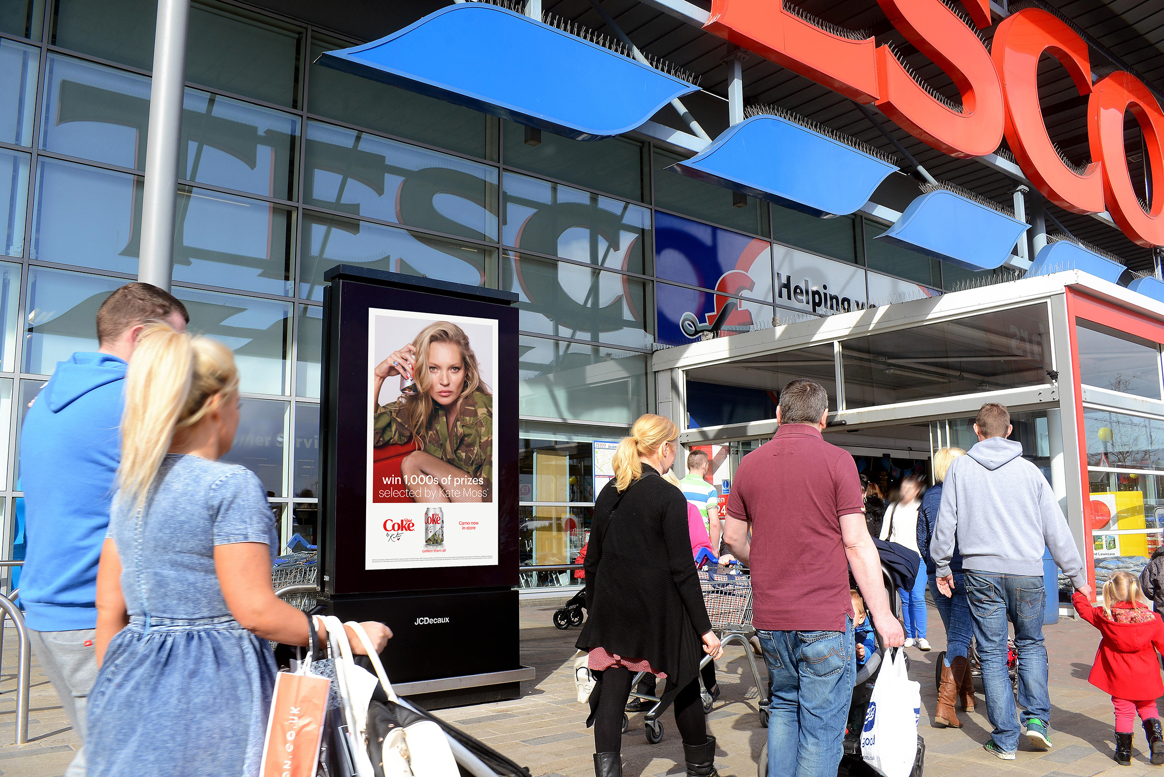 Tesco Media & Insight Platform - SmartScreen 