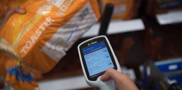 real time-saver, track spending and benefit from Clubcard Prices - Tesco Media and Insight Platform
