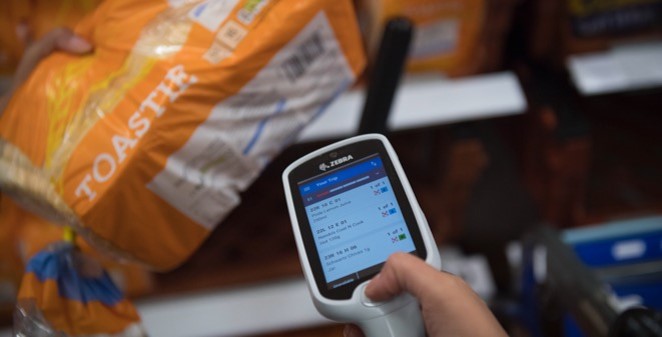 real time-saver, track spending and benefit from Clubcard Prices - Tesco Media and Insight Platform